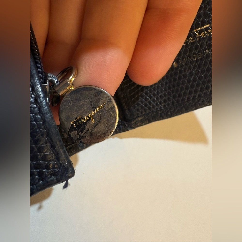 Salvatore Ferragamo Black Textured Leather Wallet - Picture 4 of 12